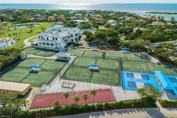 707 Waterside Dr, Marco Island, Florida 34145