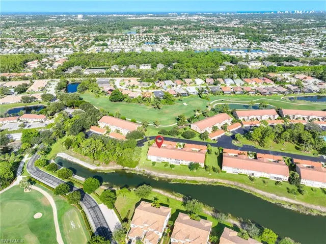 700  Saratoga  CIR, Naples, FL 34104