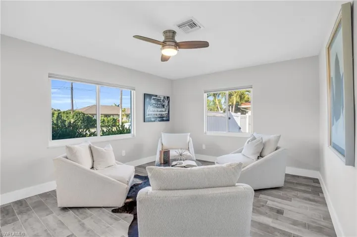 137  Placid  DR, Fort Myers, FL 33919