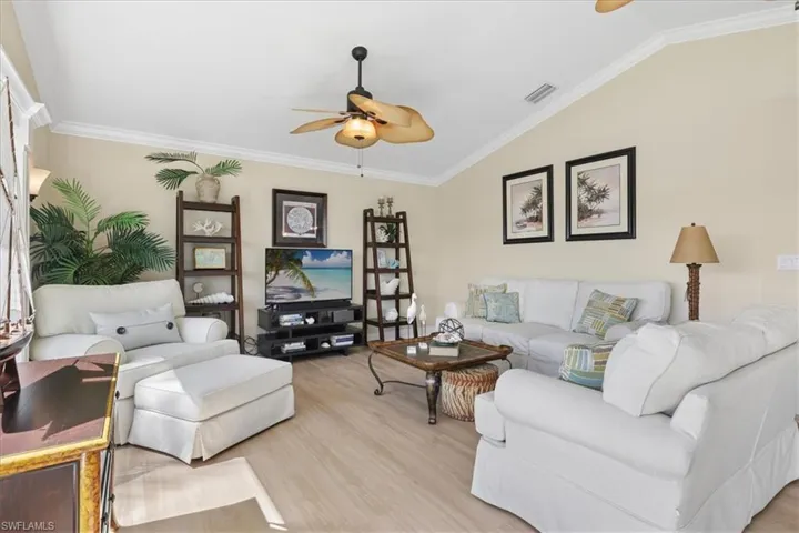 1824 Sw 45th St, Cape Coral, Florida 33914