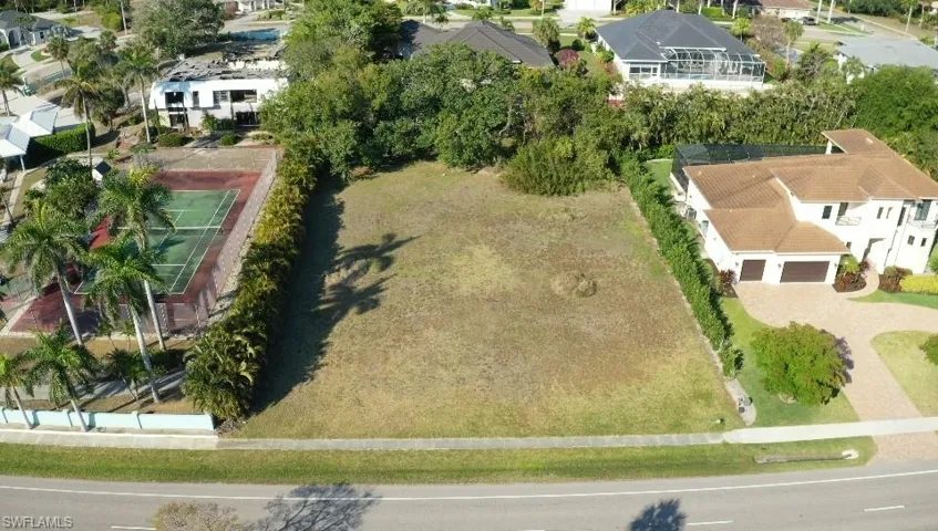 571 Barfield Dr, Marco Island, Florida 34145