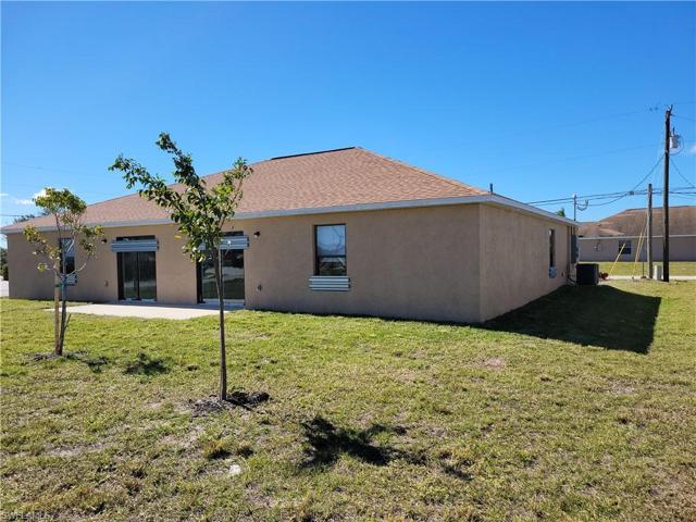 2921-2923 SW 8th  PL, Cape Coral, FL 33914
