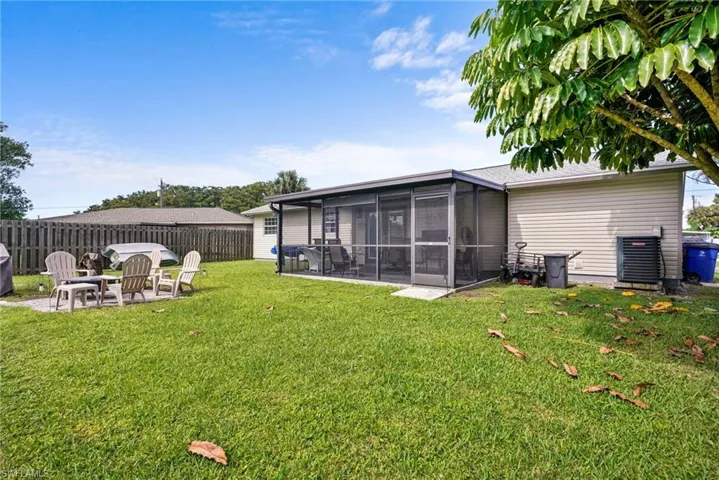 2620 Cartegena Ave, Fort Myers, Florida 33905