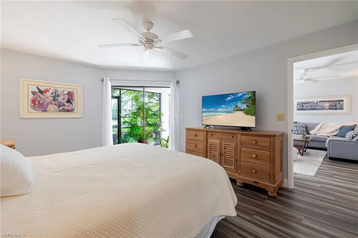 600 Misty Pines Cir 104, Naples, Florida 34105