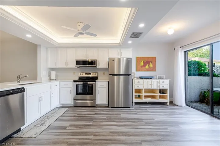600 Misty Pines Cir 104, Naples, Florida 34105
