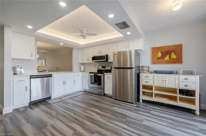 600 Misty Pines Cir 104, Naples, Florida 34105