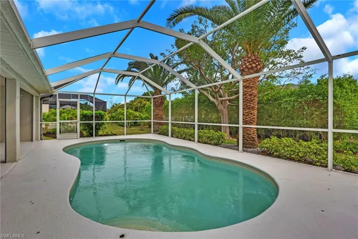 Lush Backyard Landscaping