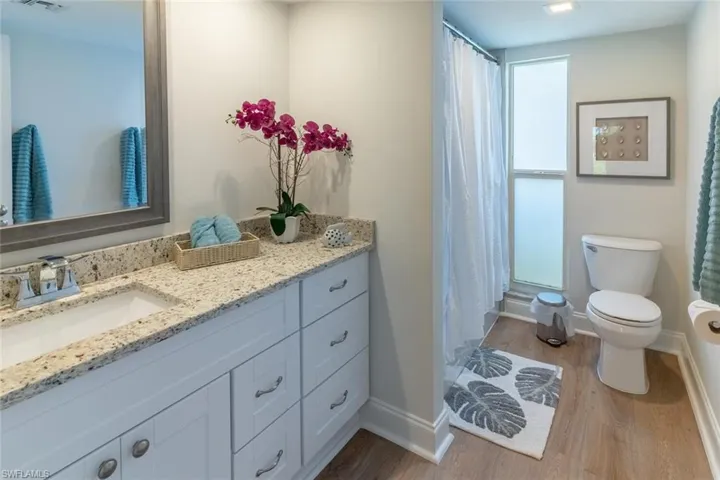 96 Glades Blvd 513, Naples, Florida 34112