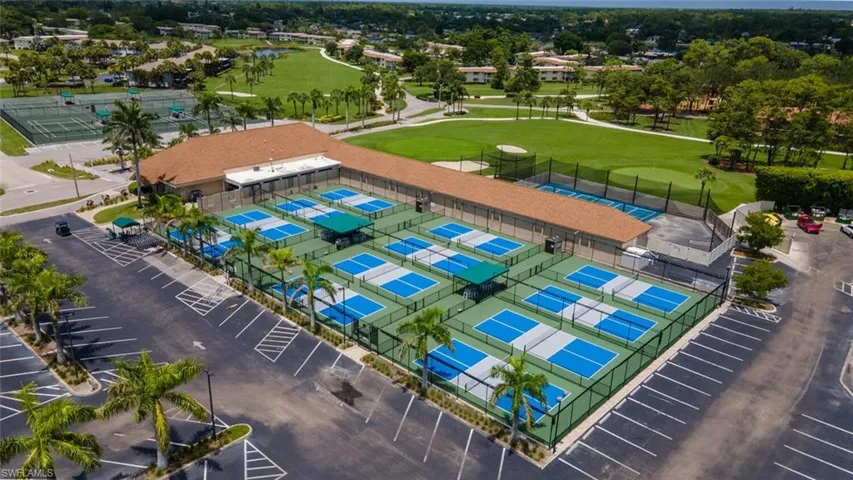 96 Glades Blvd 513, Naples, Florida 34112