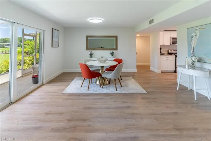 96 Glades Blvd 513, Naples, Florida 34112