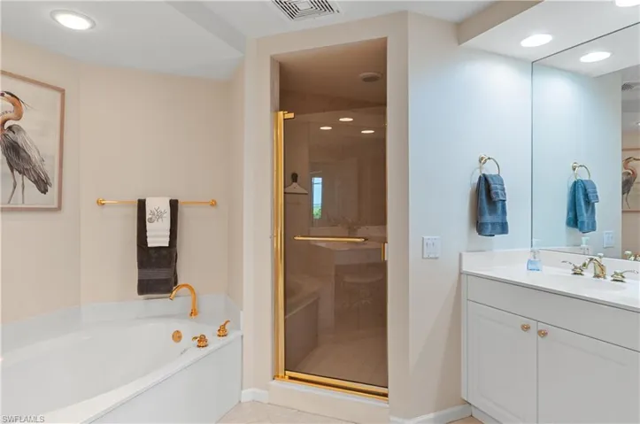 23650 Via Via Veneto Blvd 404, Estero, Florida 34134