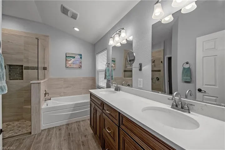 14841  Calusa Palms  DR, Fort Myers, FL 33919