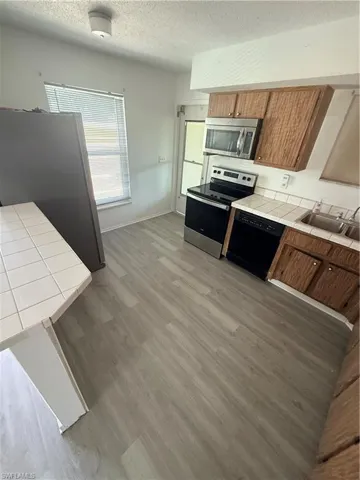1621 Sheehan Blvd, Port Charlotte, Florida 33952