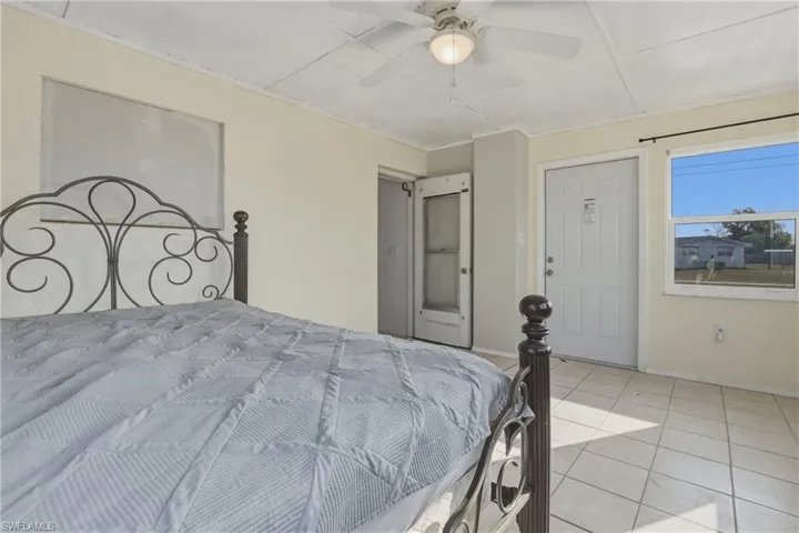 Extra Space with mini split and seperate entrance