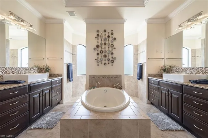 310 Se 30th Ter, Cape Coral, Florida 33904