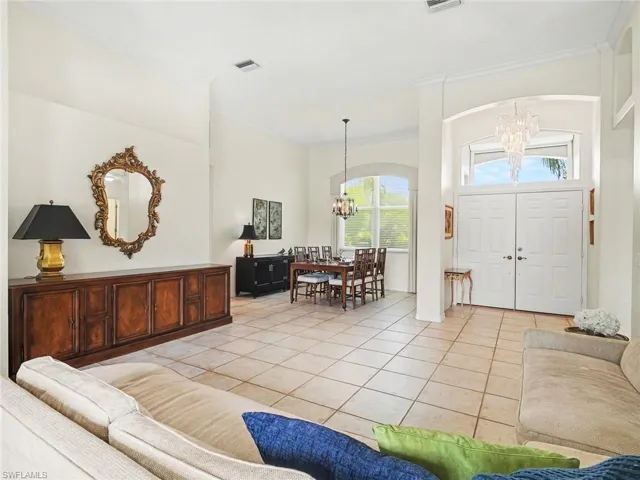 View back to formal Dining Room
