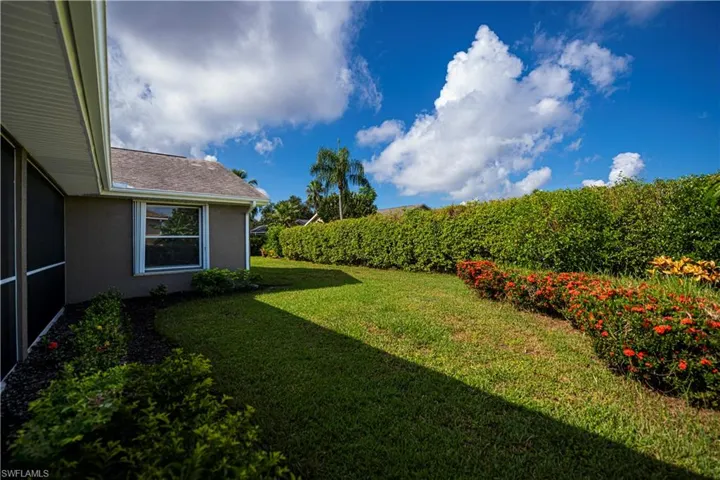 14730  Blackbird  LN, Fort Myers, FL 33919