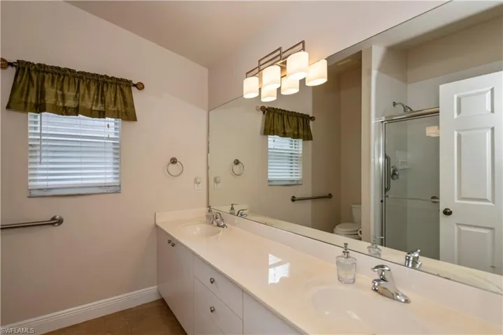 Large Guest Bath