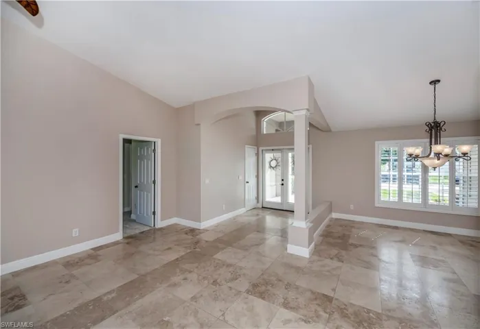14730  Blackbird  LN, Fort Myers, FL 33919