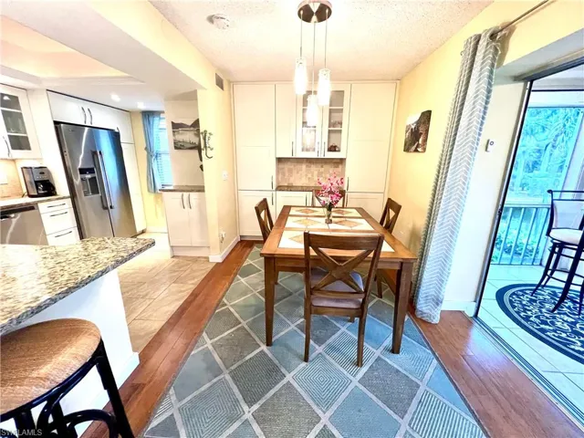 1155  Sandpiper  ST, Naples, FL 34102