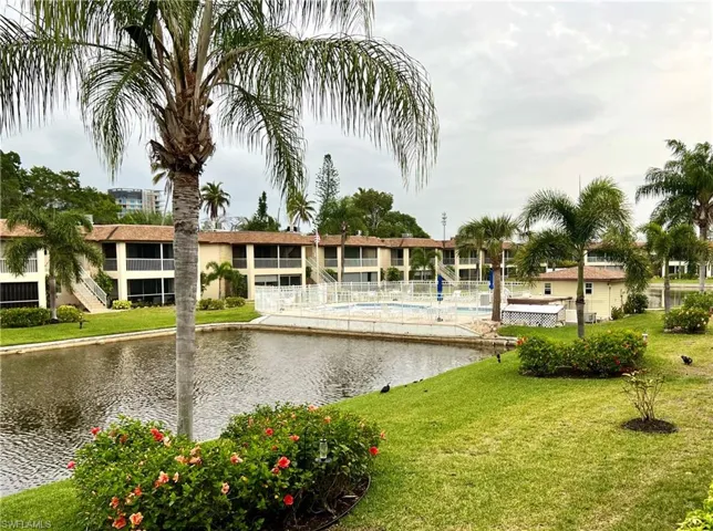 1155  Sandpiper  ST, Naples, FL 34102