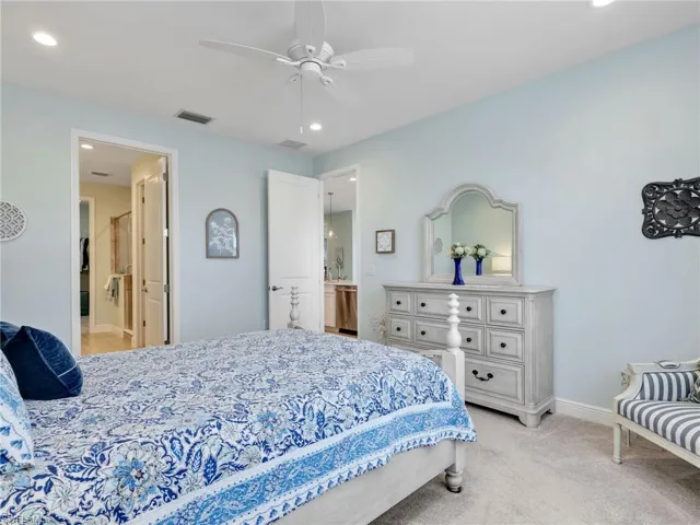 2543 Seychelles Dr 605, Naples, Florida 34112