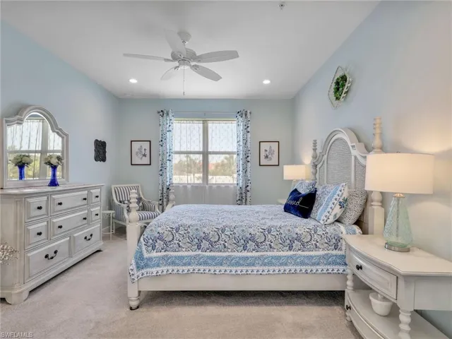 2543 Seychelles Dr 605, Naples, Florida 34112