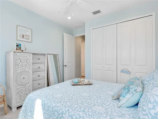 2543 Seychelles Dr 605, Naples, Florida 34112