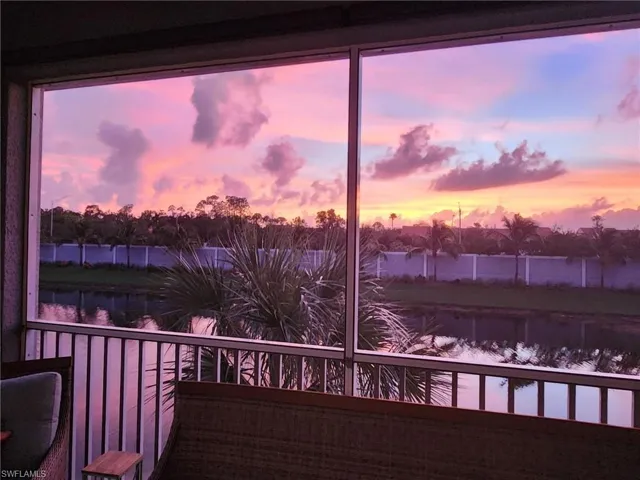 2543 Seychelles Dr 605, Naples, Florida 34112