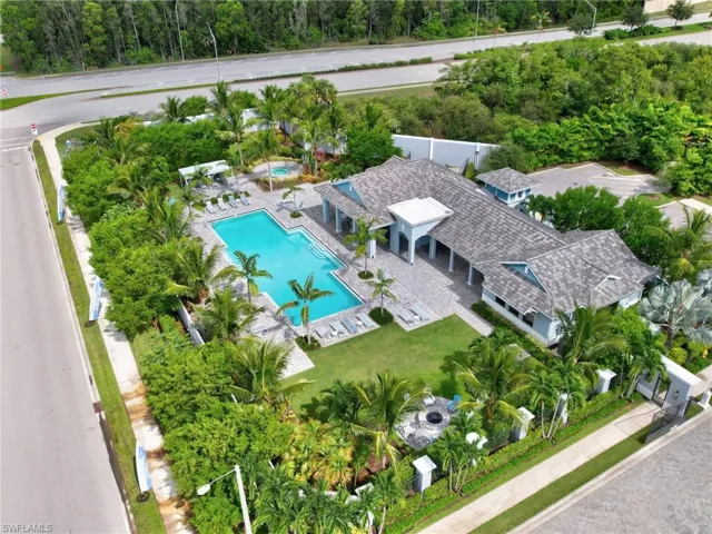 2543 Seychelles Dr 605, Naples, Florida 34112