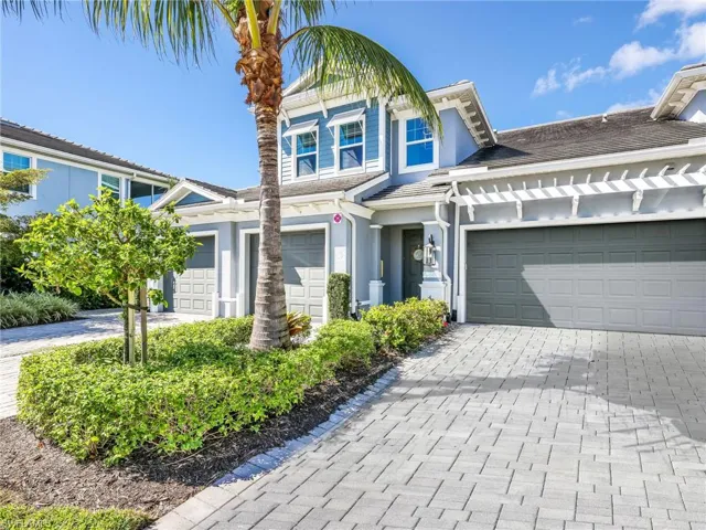 2543 Seychelles Dr 605, Naples, Florida 34112