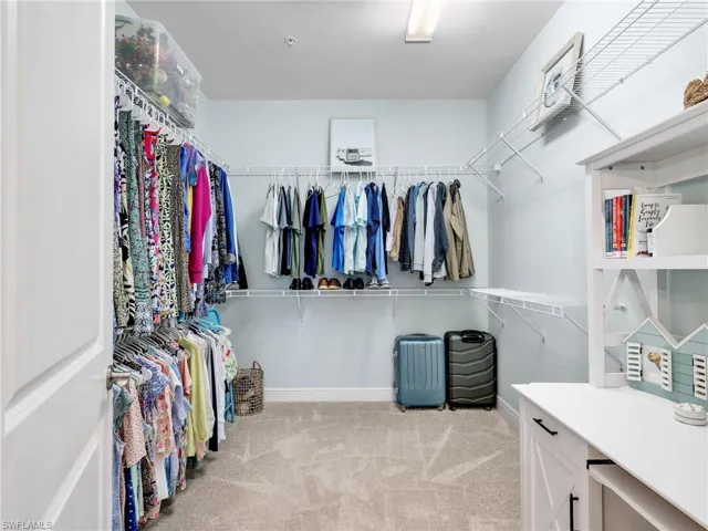 2543 Seychelles Dr 605, Naples, Florida 34112