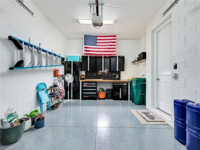2543 Seychelles Dr 605, Naples, Florida 34112