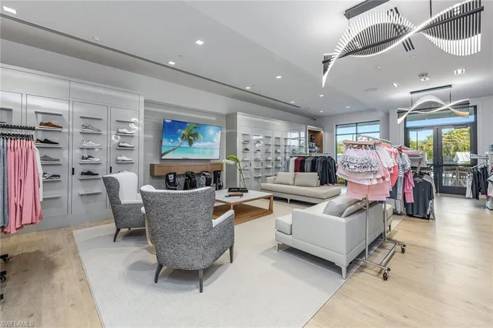 2000 Royal Marco Way 407, Marco Island, Florida 34145