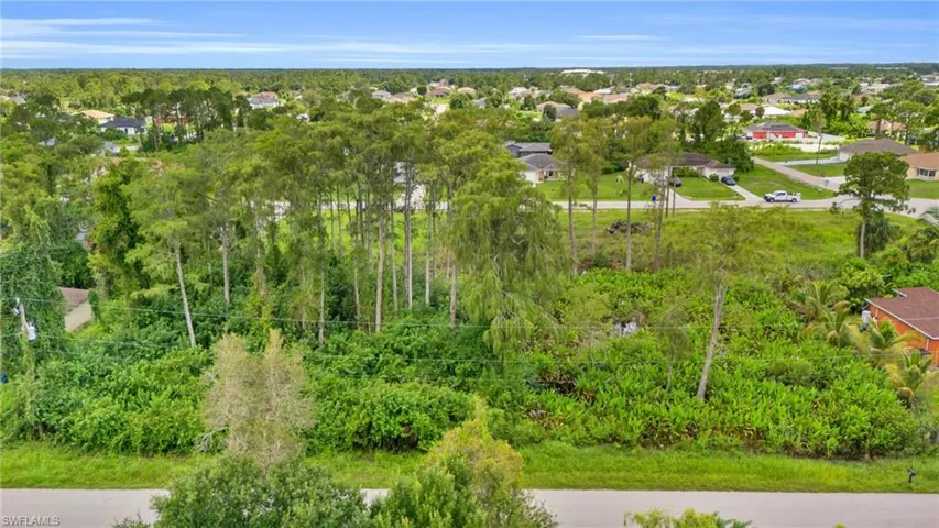 5435/5437 Benton St, Lehigh Acres Fl 33971