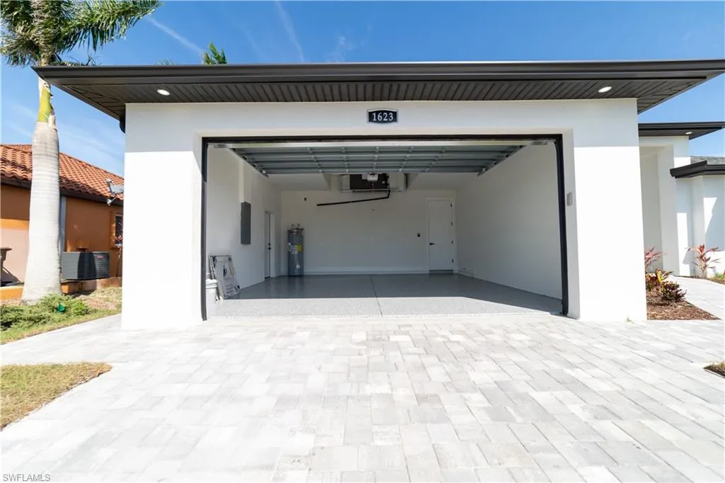 1623 17th ST, Cape Coral, FL 33993,224024352