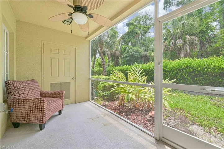 Sunroom featuring ceiling fan
