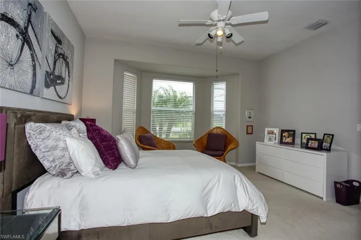 10307  White Palm  WAY, Fort Myers, FL 33966