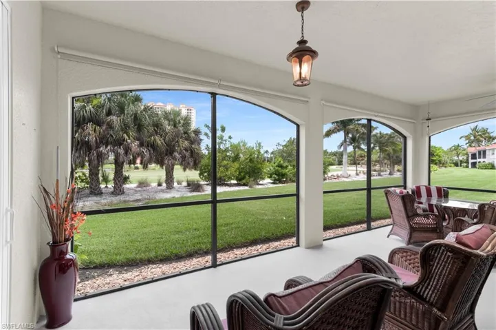 1273 Rialto Way 102, Naples, Florida 34114