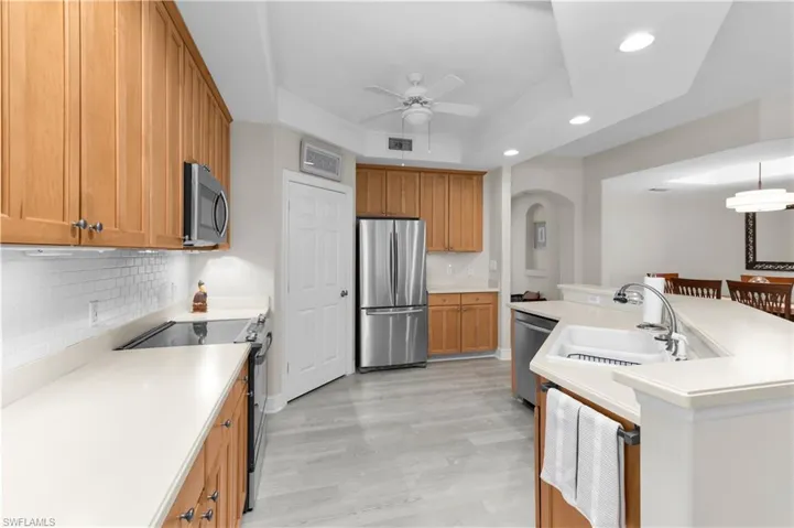 1273 Rialto Way 102, Naples, Florida 34114