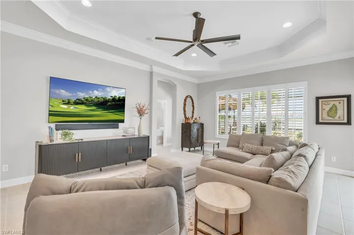 8789 Hideaway Harbor Ct, Naples Fl 34120