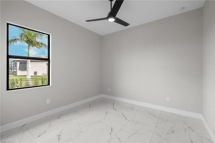 Guest bedroom 1
