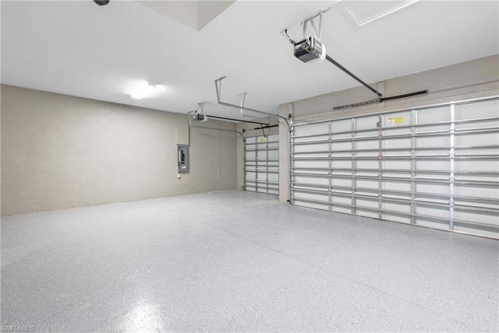 3 car garage