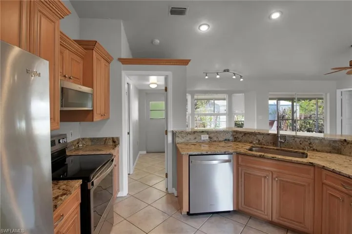 17500  Duquesne  RD, Fort Myers, FL 33967
