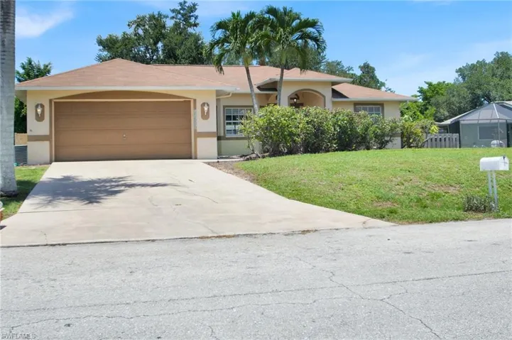 17500  Duquesne  RD, Fort Myers, FL 33967
