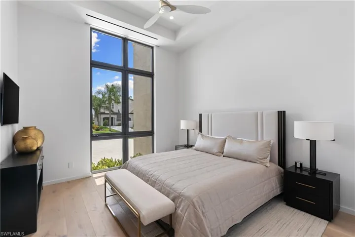 2nd bedroom with ensuite full bath.