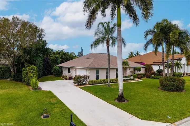 1916 Countess Ct, Naples, Florida 34110