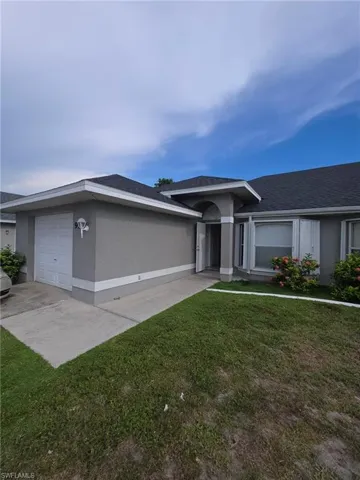910 Cape Coral Pkwy W, Cape Coral, Florida 33914