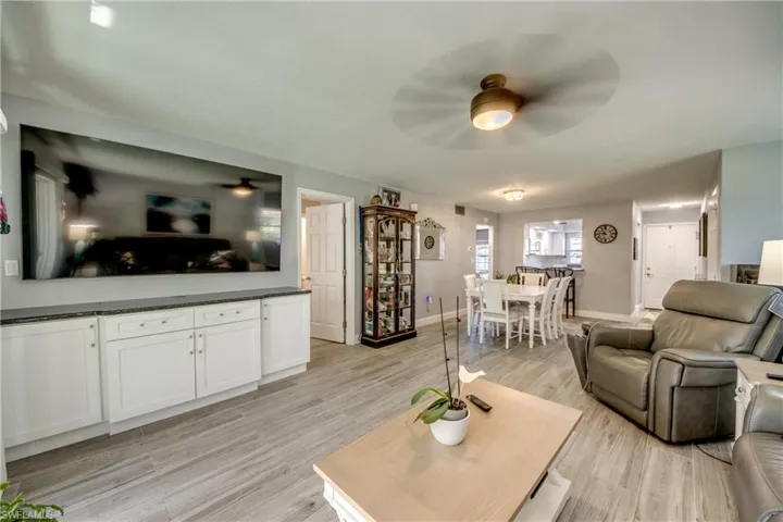 7050 Nantucket Cir 1, North Fort Myers, Florida 33917