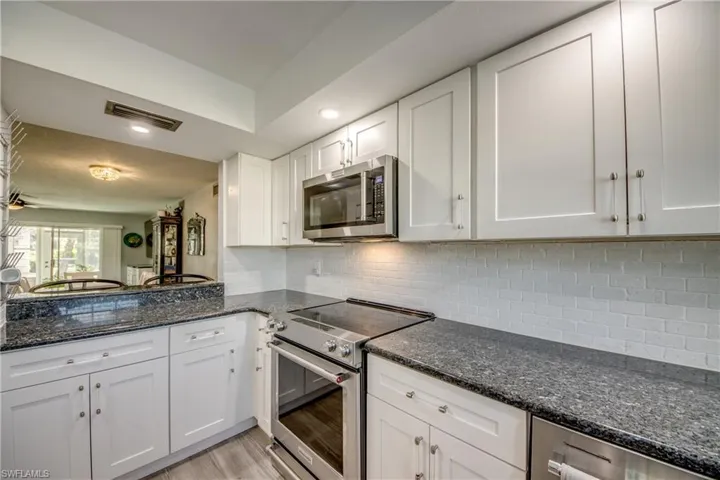 7050 Nantucket Cir 1, North Fort Myers, Florida 33917
